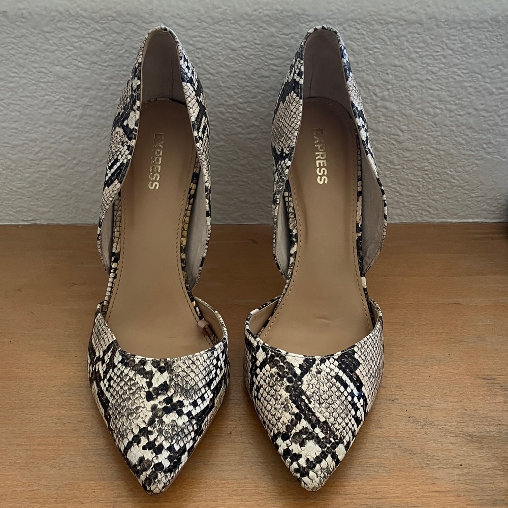 Express Snake Print Stiletto Pump Size 8